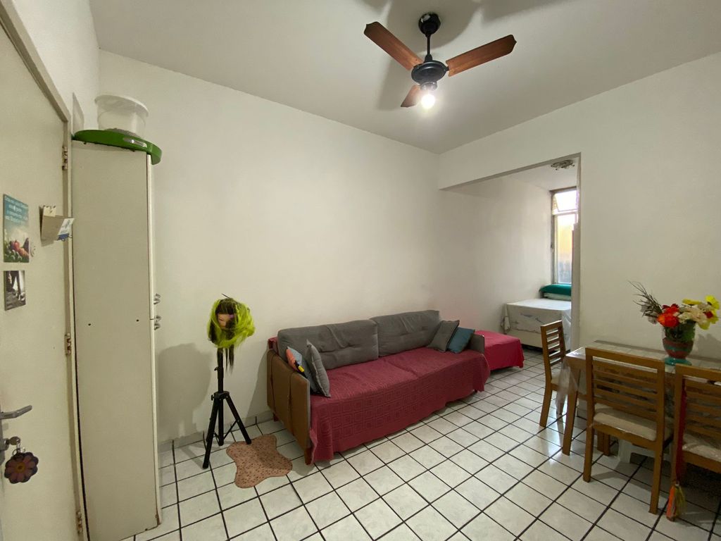 Imagens do imóveis Apartamento de Quarto e Sala na Rua dos Inválidos no Centro do Rio de Janeiro