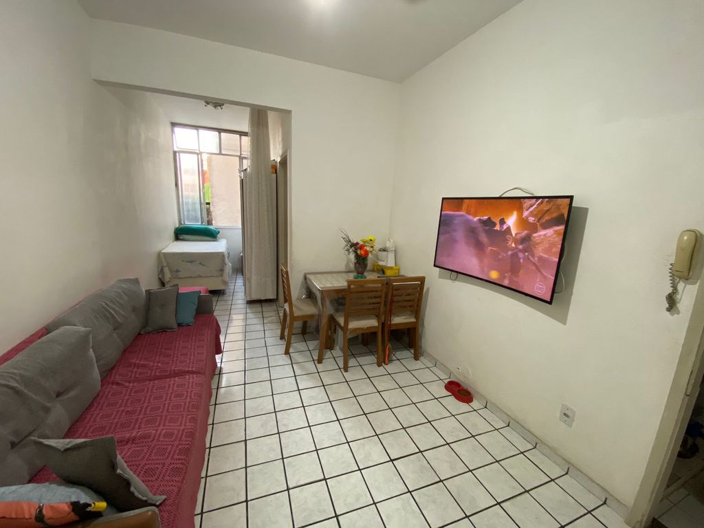 Imagens do imóveis Apartamento de Quarto e Sala na Rua dos Inválidos no Centro do Rio de Janeiro