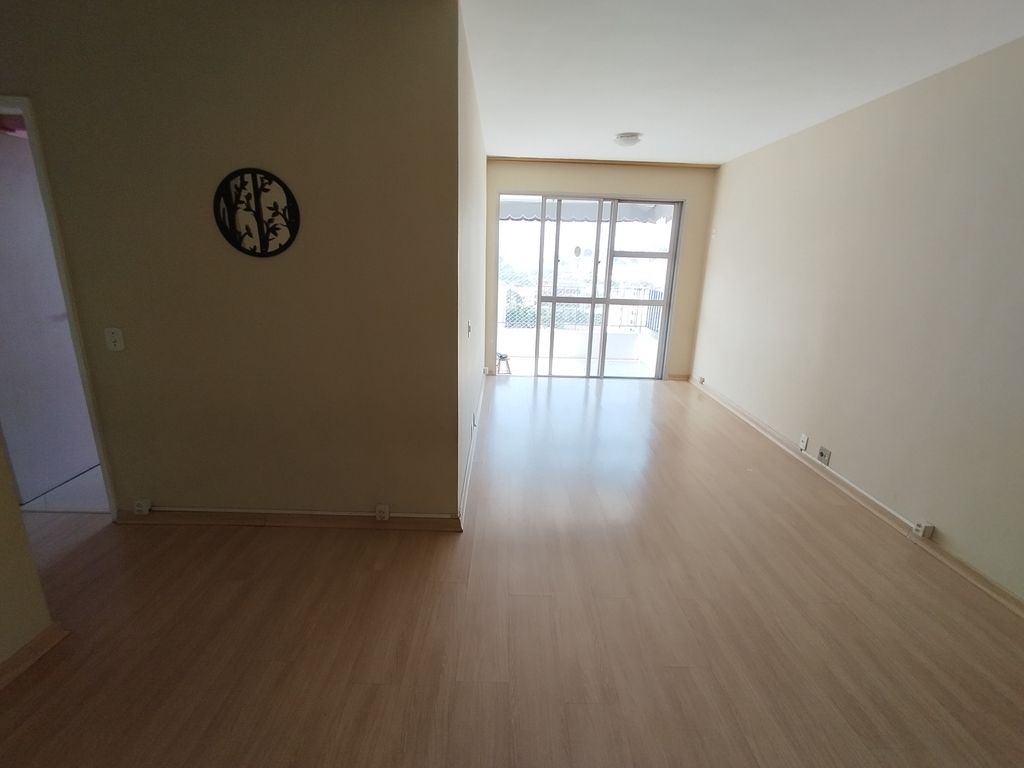 Imagens do imóveis Apartamento sala dois quartos dependência varanda Santa Amélia Rio de Janeiro