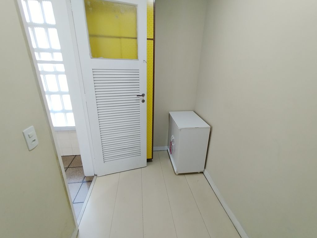 Imagens do imóveis Apartamento sala dois quartos dependência varanda Santa Amélia Rio de Janeiro