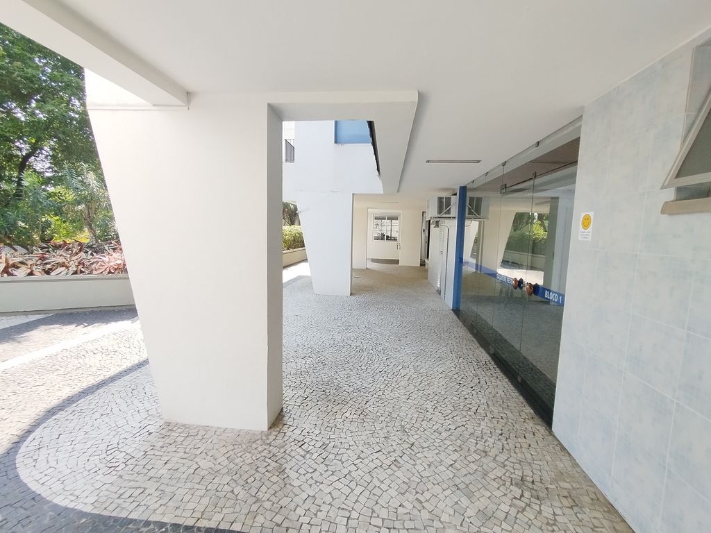 Imagens do imóveis Apartamento sala dois quartos dependência varanda Santa Amélia Rio de Janeiro