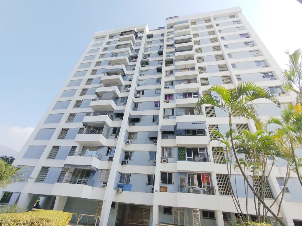 Imagens do imóveis Apartamento sala dois quartos dependência varanda Santa Amélia Rio de Janeiro