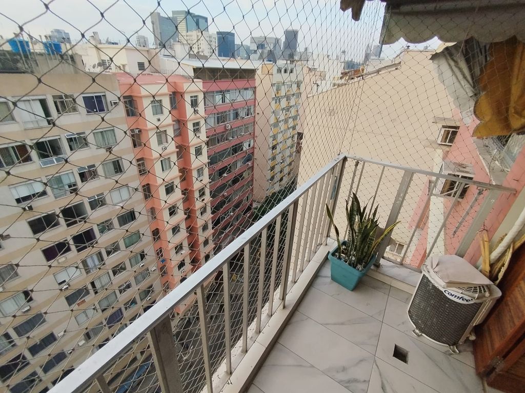 Imagens do imóveis Apartamento de Dois Quartos com Suíte no Centro