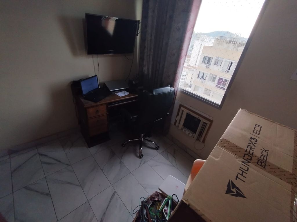Imagens do imóveis Apartamento de Dois Quartos com Suíte no Centro