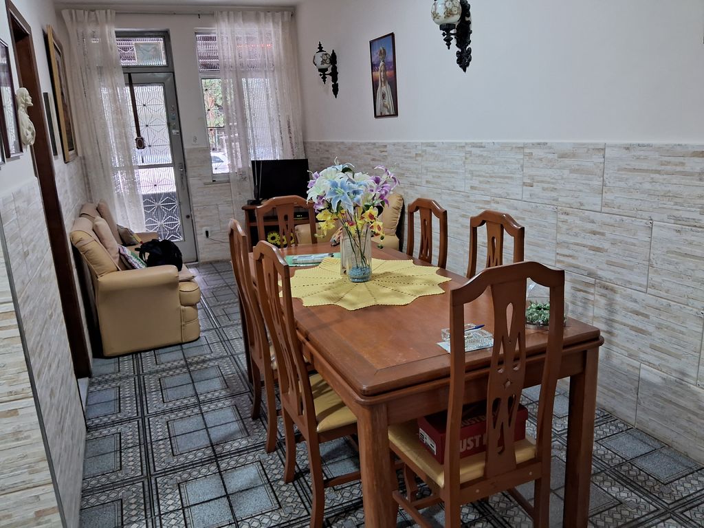 Imagens do imóveis Casa de Vila com garagem no engenho novo rio de janeiro