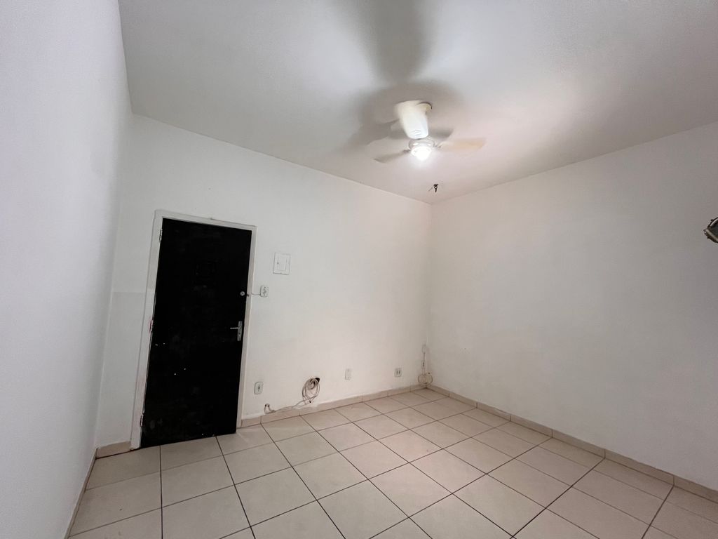 Imagens do imóveis Apartamento de Quarto e Sala na Rua Riachuelo no Centro do Rio de Janeiro