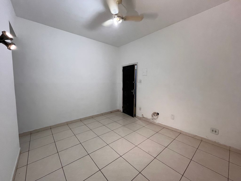 Imagens do imóveis Apartamento de Quarto e Sala na Rua Riachuelo no Centro do Rio de Janeiro
