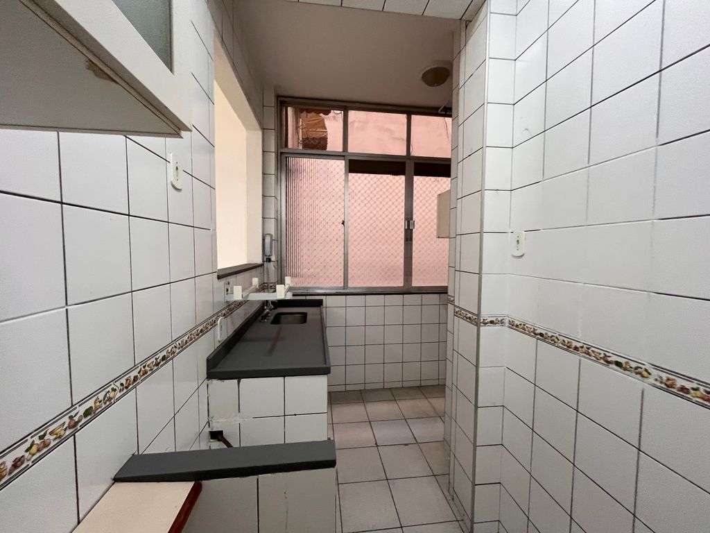 Imagens do imóveis Apartamento de Quarto e Sala na Rua Riachuelo no Centro do Rio de Janeiro