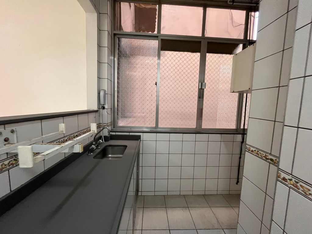 Imagens do imóveis Apartamento de Quarto e Sala na Rua Riachuelo no Centro do Rio de Janeiro