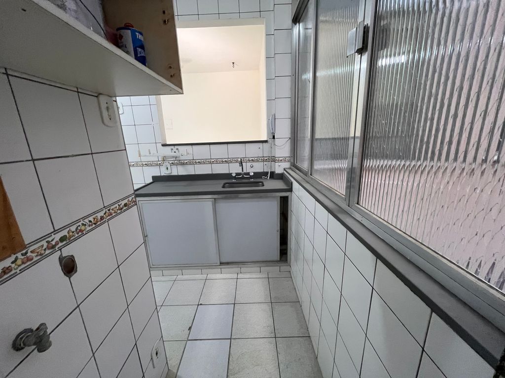 Imagens do imóveis Apartamento de Quarto e Sala na Rua Riachuelo no Centro do Rio de Janeiro