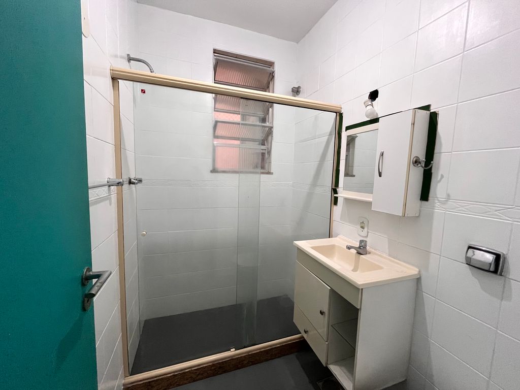 Imagens do imóveis Apartamento de Quarto e Sala na Rua Riachuelo no Centro do Rio de Janeiro