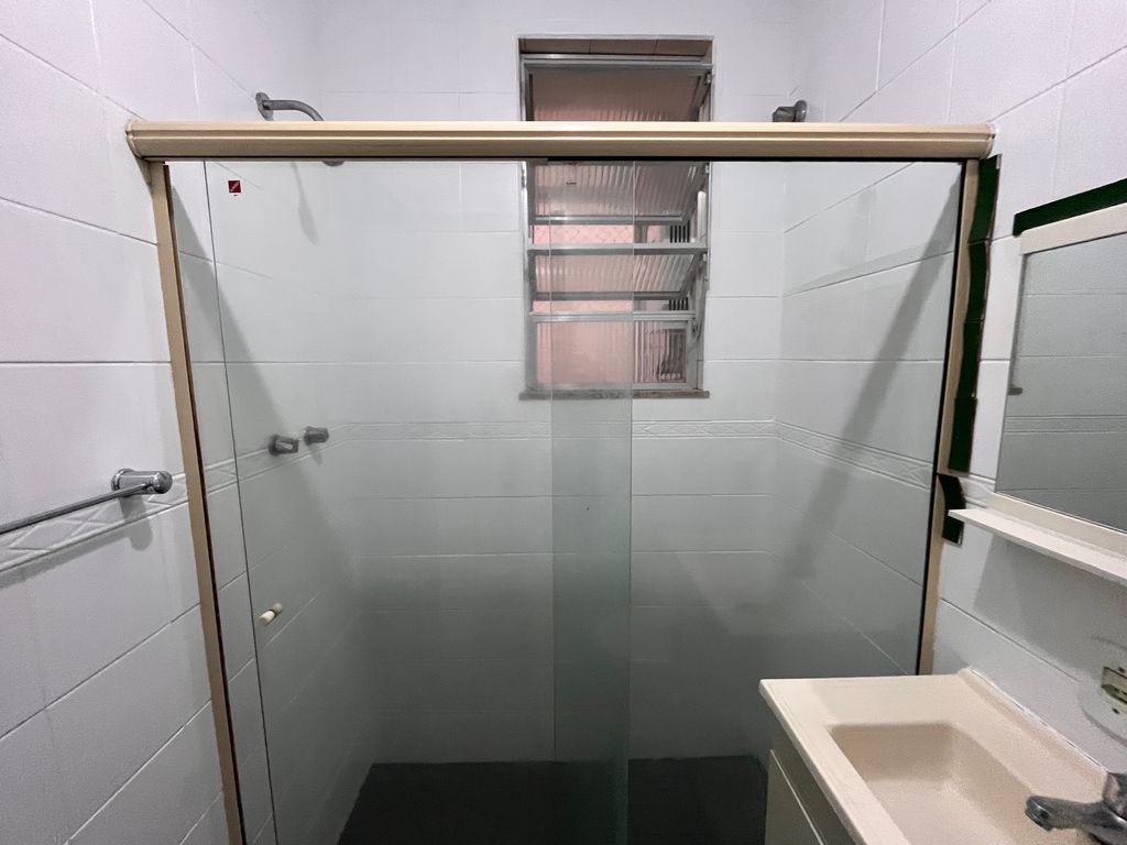 Imagens do imóveis Apartamento de Quarto e Sala na Rua Riachuelo no Centro do Rio de Janeiro