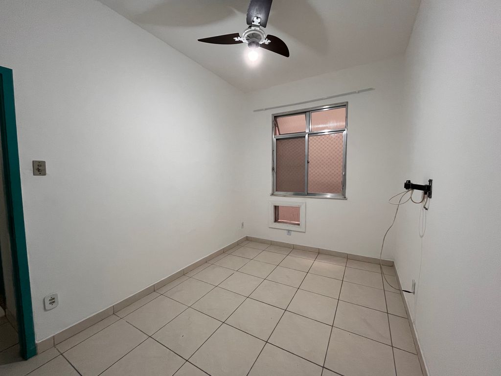 Imagens do imóveis Apartamento de Quarto e Sala na Rua Riachuelo no Centro do Rio de Janeiro