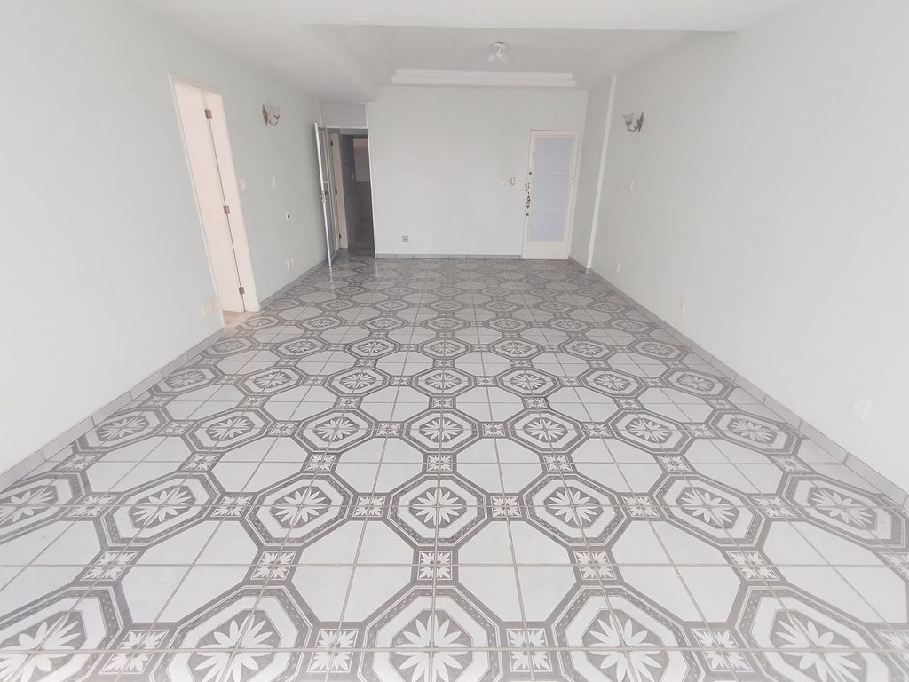Imagens do imóveis Apartamento de sala e dois quartos com dependência em centro Rio de Janeiro