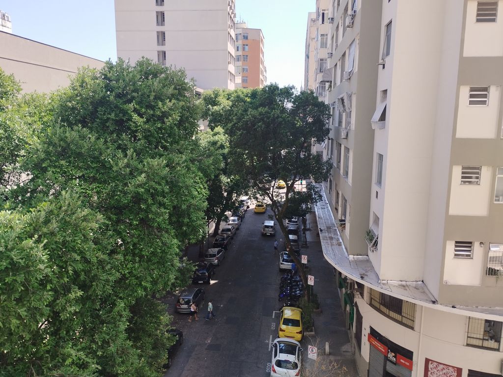 Imagens do imóveis Apartamento de sala e dois quartos com dependência em centro Rio de Janeiro
