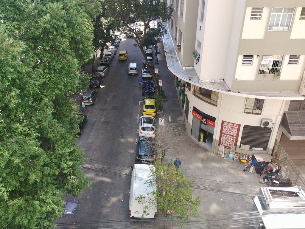 Imagens do imóveis Apartamento de sala e dois quartos com dependência em centro Rio de Janeiro
