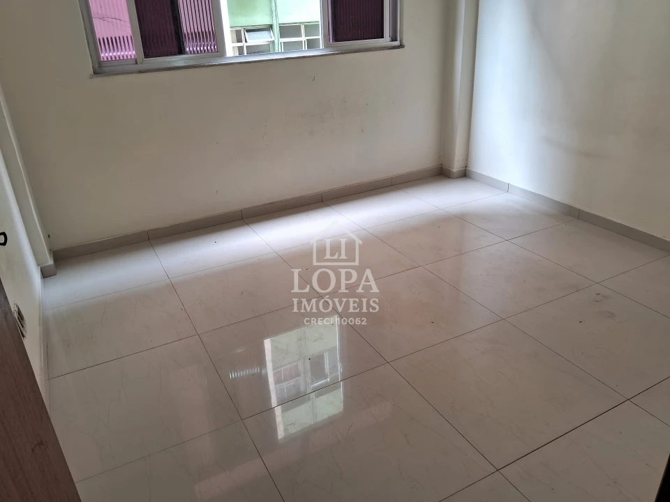 Imagens do imóveis Apartmapartamento Sala Dois Quartos No Bairro de Fatima Rj