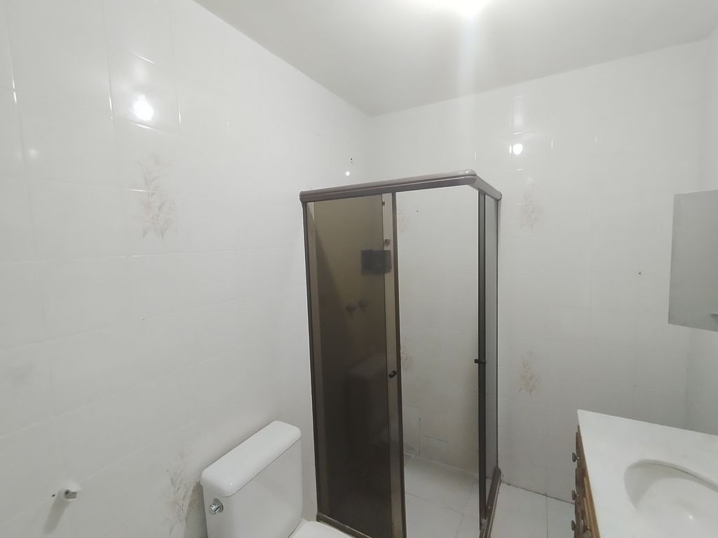 Imagens do imóveis Apartamento de sala e dois quartos com dependência em centro Rio de Janeiro
