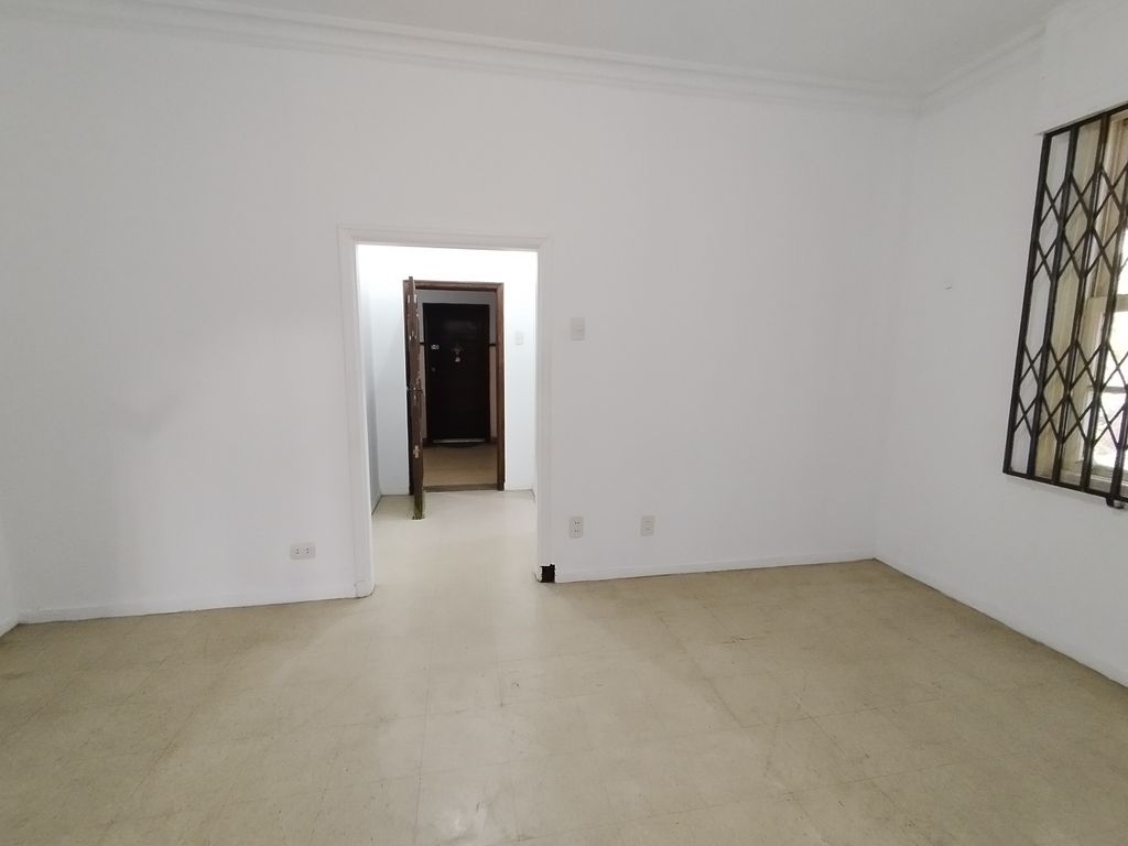 Imagens do imóveis Apartamento de Dois Quartos em Centro Rio de Janeiro para Venda