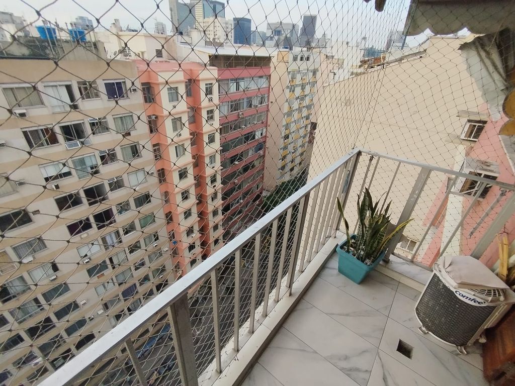 Imagens do imóveis Apartamento de Dois Quartos com Suíte no Centro