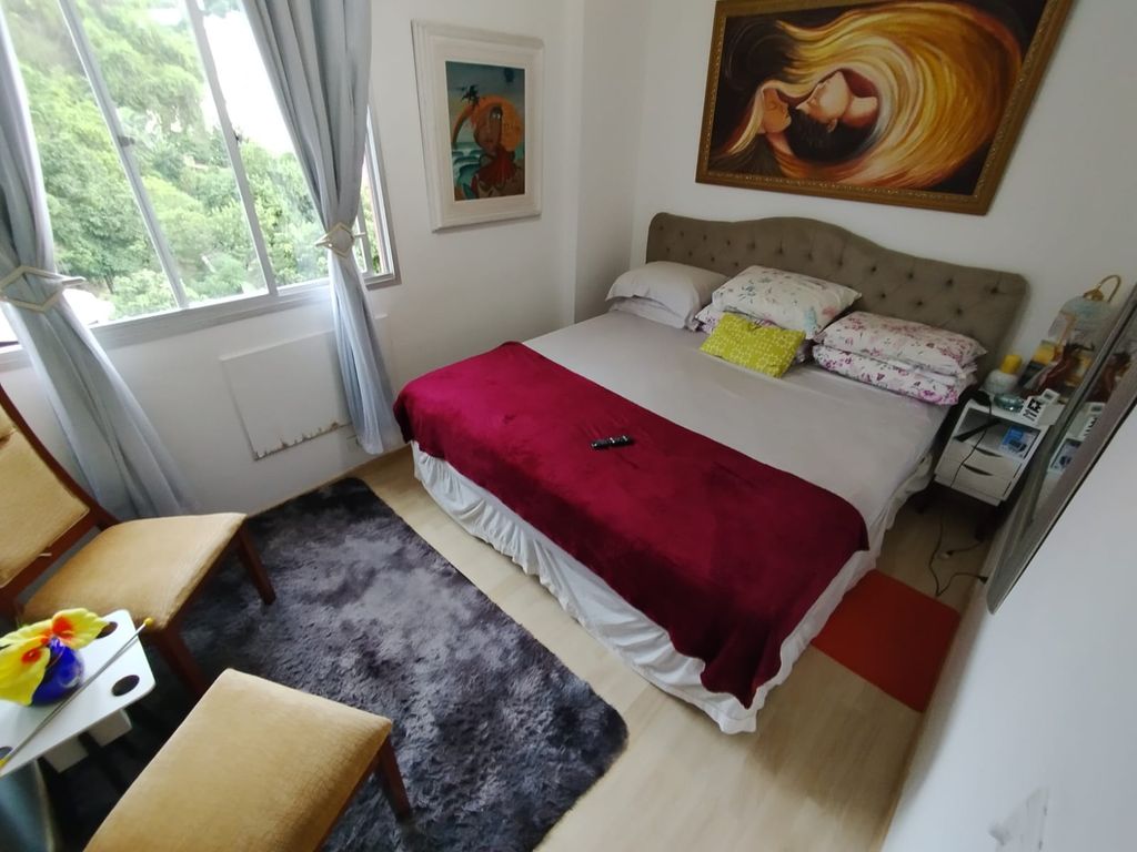 Imagens do imóveis Apartamento de Sala Dois Quartos Com Dependência Completa no Centro do Rio