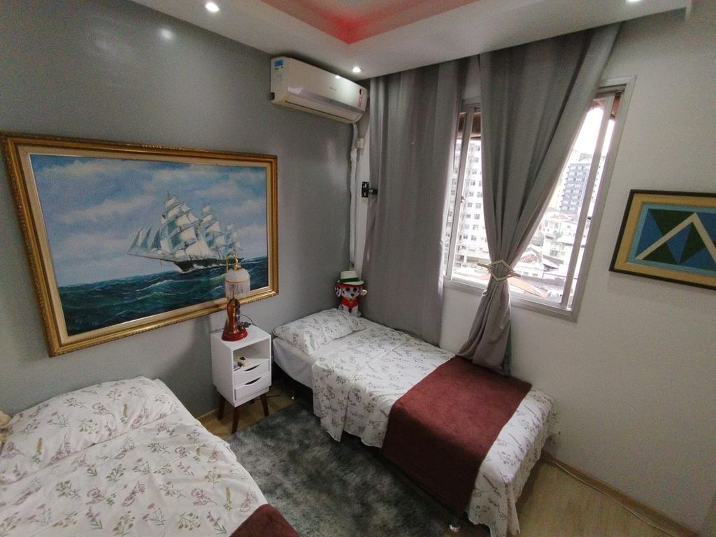 Imagens do imóveis Apartamento de Sala Dois Quartos Com Dependência Completa no Centro do Rio