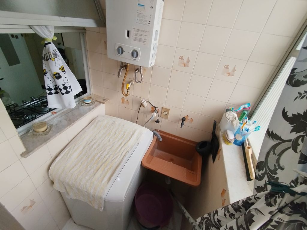 Imagens do imóveis Apartamento de Sala Dois Quartos Com Dependência Completa no Centro do Rio