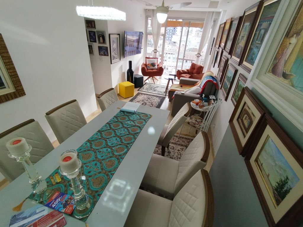 Imagens do imóveis Apartamento de Sala Dois Quartos Com Dependência Completa no Centro do Rio
