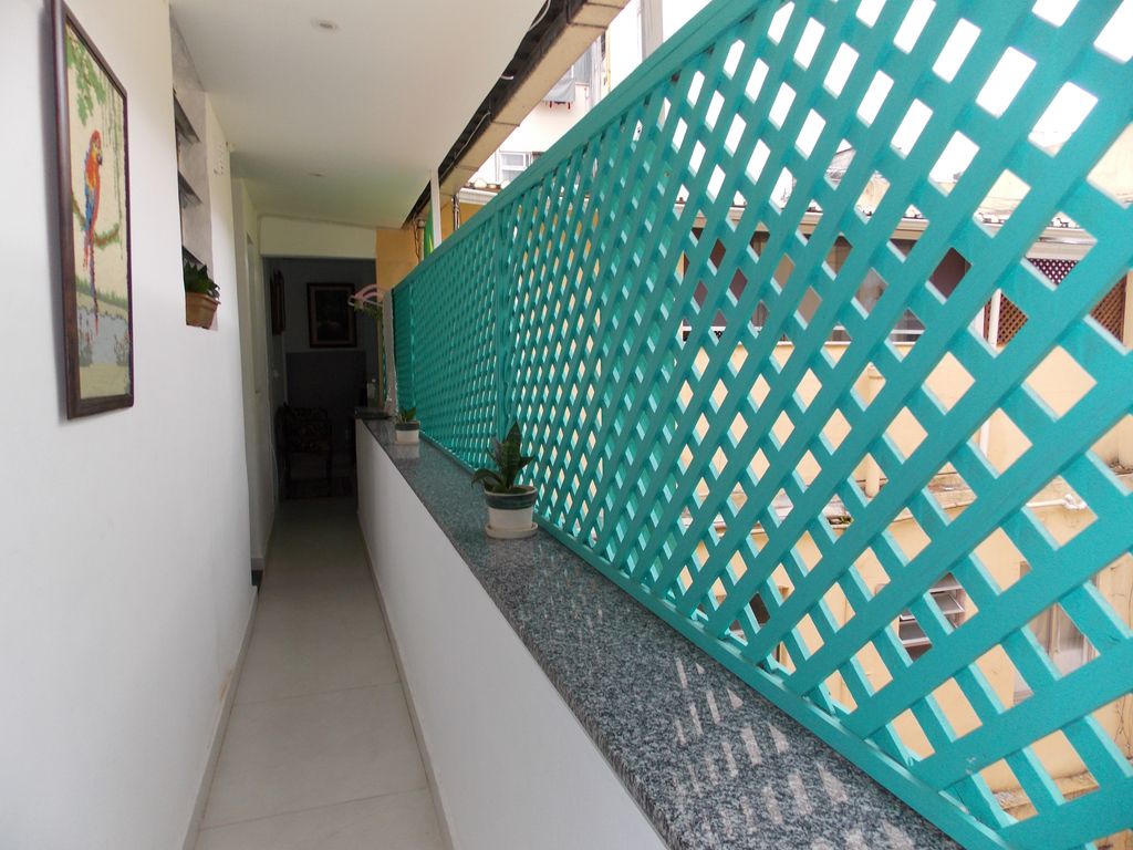 Imagens do imóveis Amplo Apartamento  Reformado e Moderno com 3 Quartos Na Rua Riachuelo Centro RJ