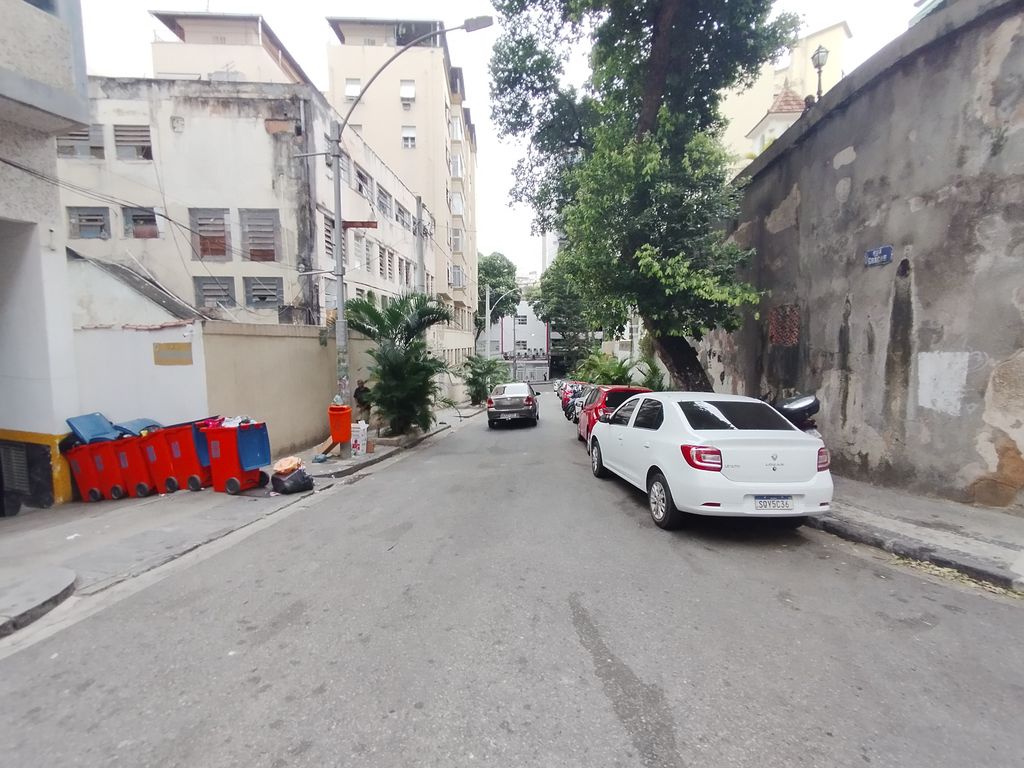 Imagens do imóveis Apartamento de Sala Três Dormitórios para Venda  em Centro Rio de Janeiro