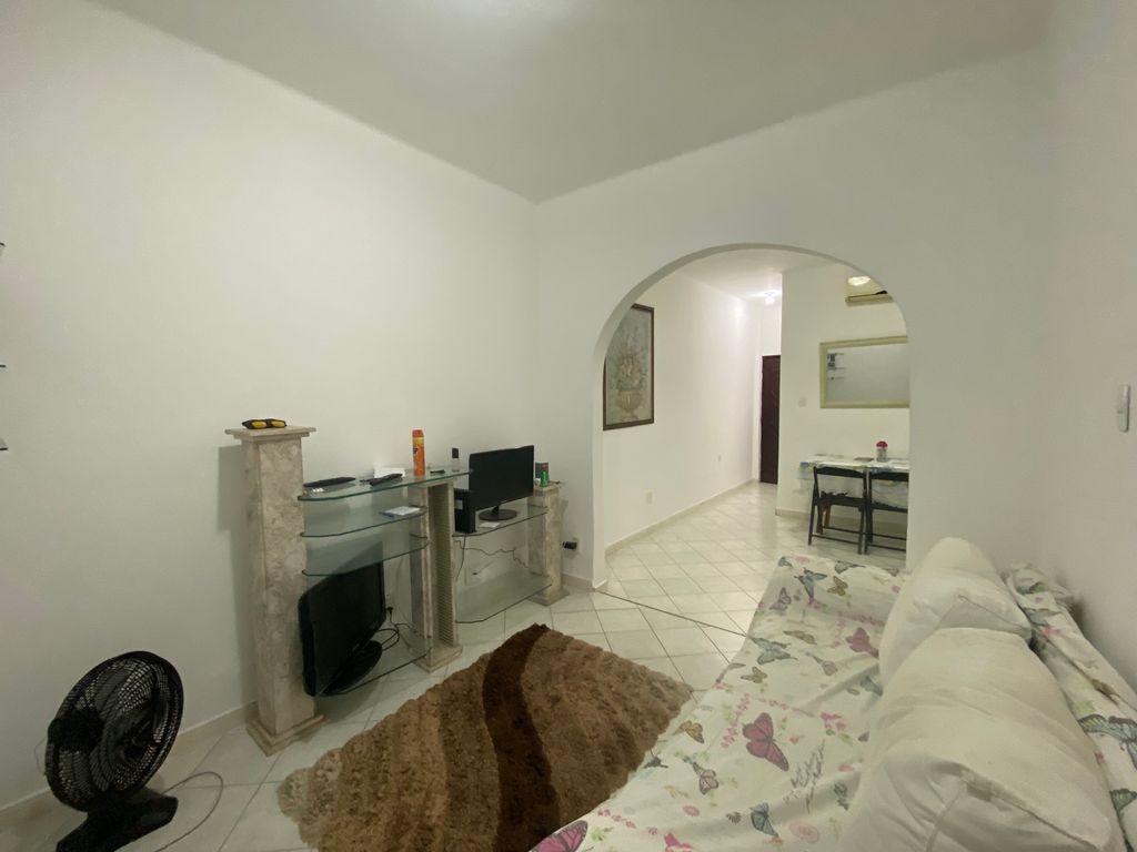 Imagens do imóveis Amplo Apartamento de 2 Quartos + Dependência no Bairro de Fátima Centro do Rio