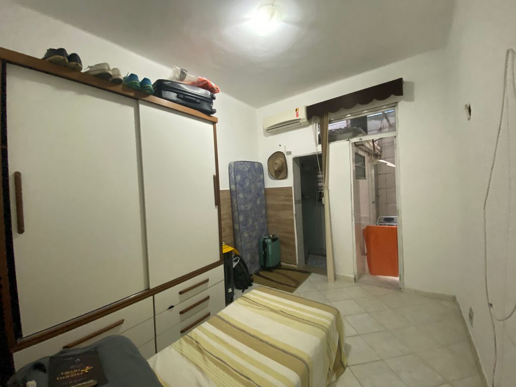 Imagens do imóveis Amplo Apartamento de 2 Quartos + Dependência no Bairro de Fátima Centro do Rio