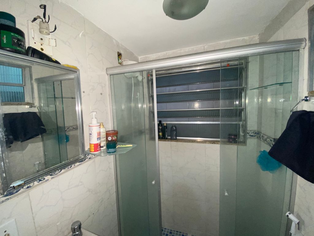 Imagens do imóveis Amplo Apartamento de 2 Quartos + Dependência no Bairro de Fátima Centro do Rio