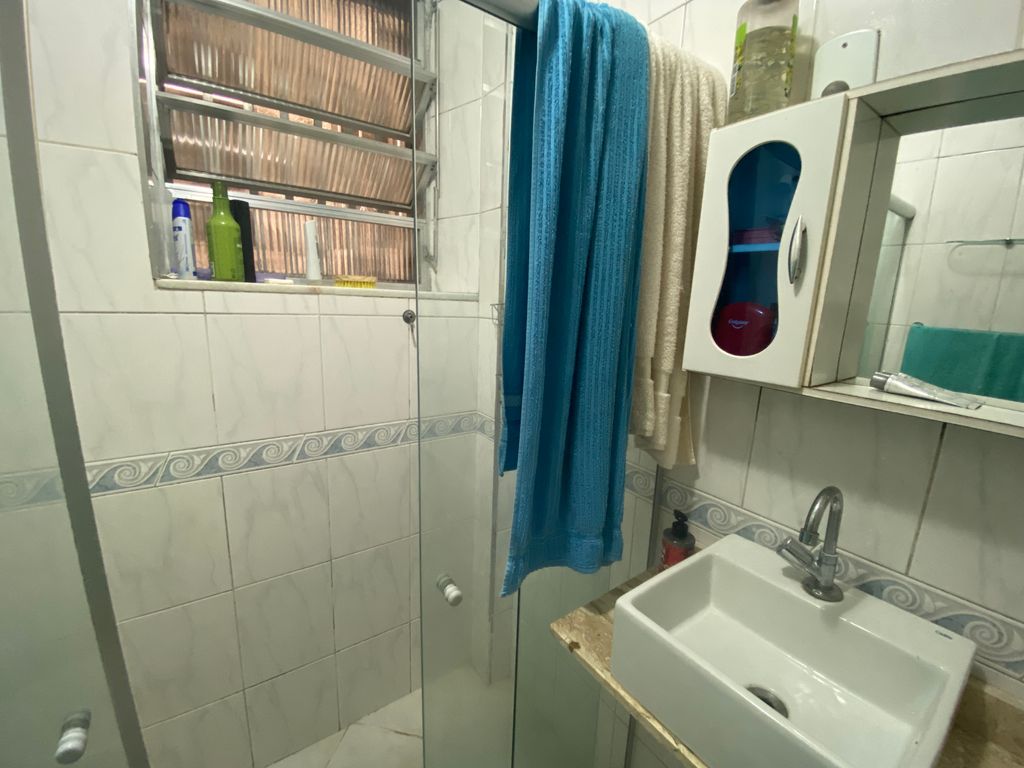 Imagens do imóveis Amplo Apartamento de 2 Quartos + Dependência no Bairro de Fátima Centro do Rio