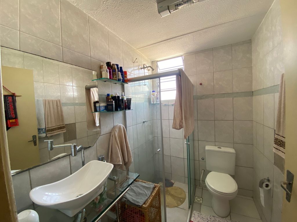 Imagens do imóveis Apartamento de 2 Quartos Pronto para Morar na Rua Frei Caneca Estácio