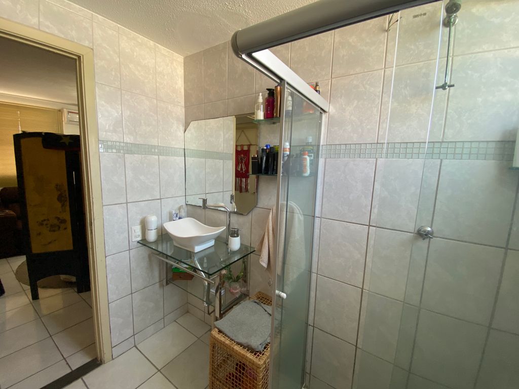 Imagens do imóveis Apartamento de 2 Quartos Pronto para Morar na Rua Frei Caneca Estácio