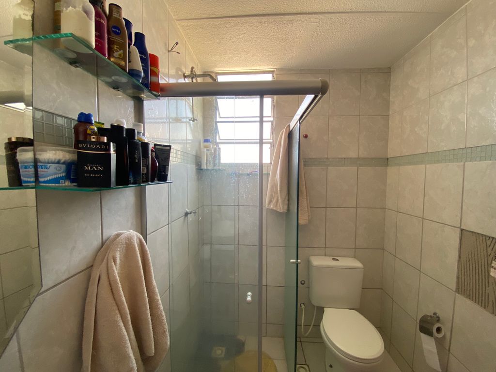 Imagens do imóveis Apartamento de 2 Quartos Pronto para Morar na Rua Frei Caneca Estácio