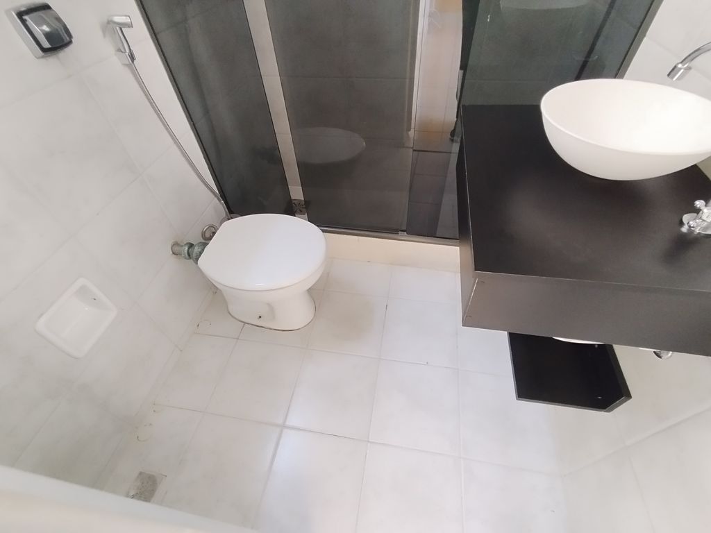 Imagens do imóveis Apartamento de Sala um Quarto e Dependência e Garagem, em centro Rio de Janeiro