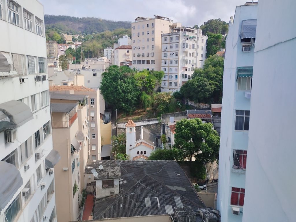 Imagens do imóveis Apartamento de Sala um Quarto e Dependência e Garagem, em centro Rio de Janeiro