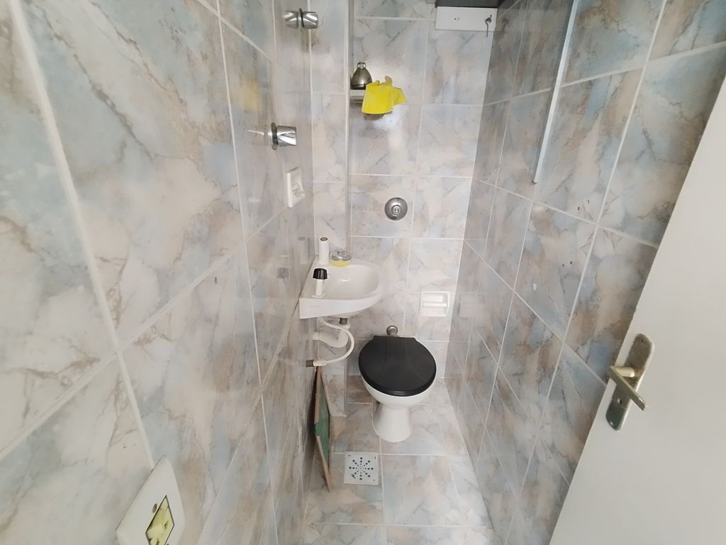 Imagens do imóveis Apartamento de Sala um Quarto e Dependência e Garagem, em centro Rio de Janeiro