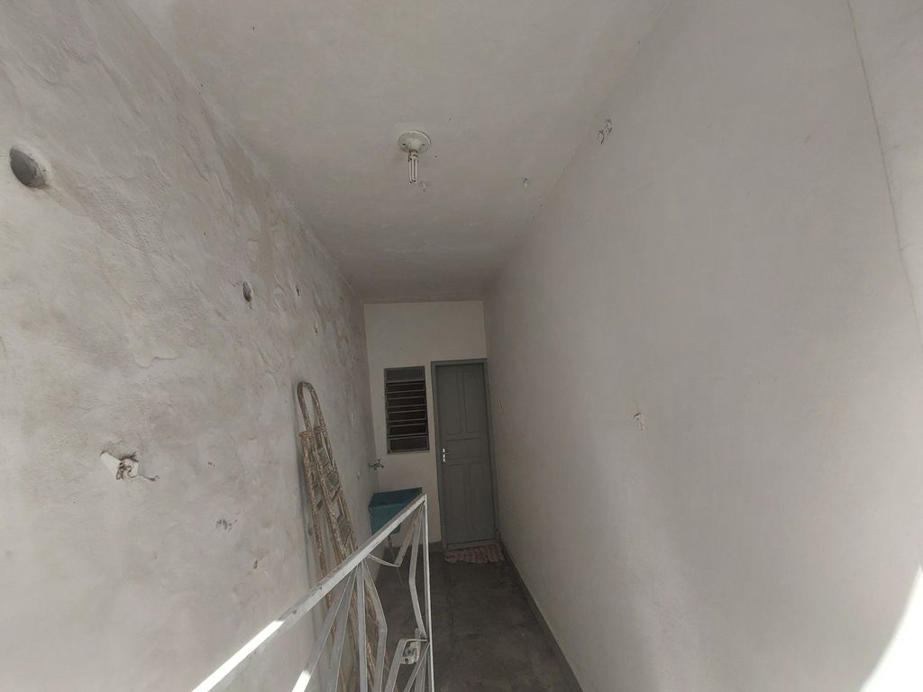 Imagens do imóveis Casa de vila composta de duas casas independentes