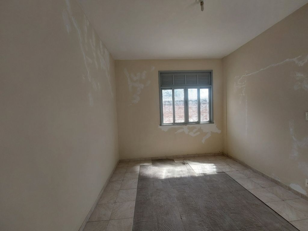 Imagens do imóveis Casa de vila composta de duas casas independentes