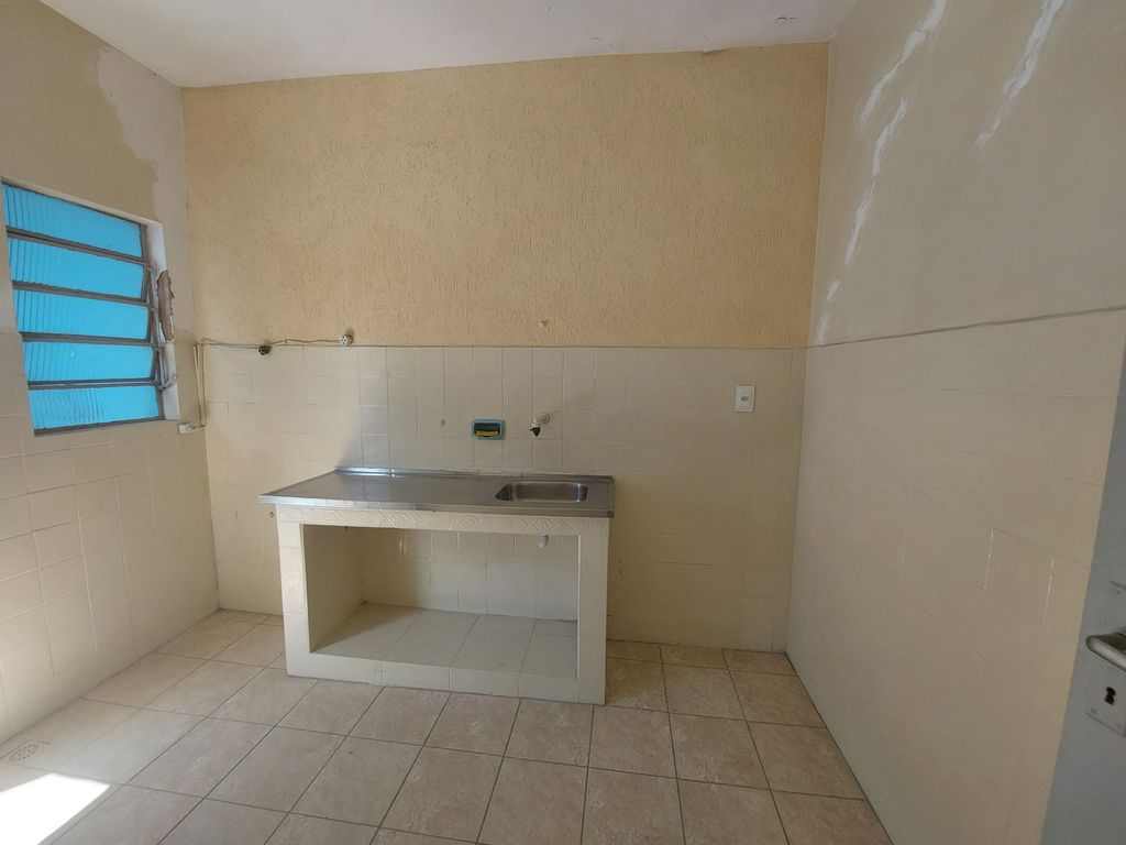Imagens do imóveis Casa de vila composta de duas casas independentes