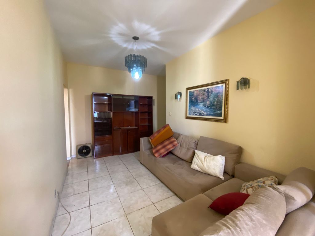 Imagens do imóveis Apartamento de Dois Quartos com Dependência Na Rua do Senado no Centro do RJ