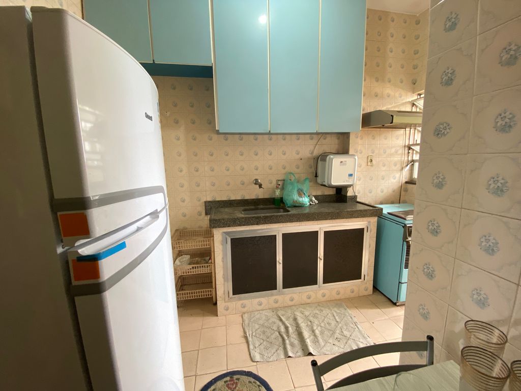 Imagens do imóveis Apartamento de Dois Quartos com Dependência Na Rua do Senado no Centro do RJ