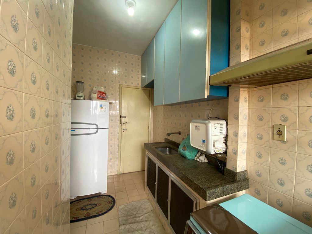 Imagens do imóveis Apartamento de Dois Quartos com Dependência Na Rua do Senado no Centro do RJ