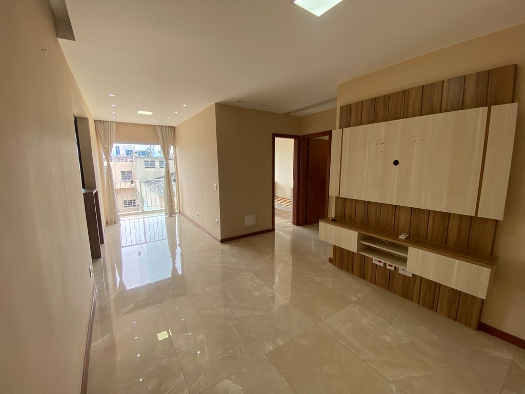 Imagens do imóveis Apartamento de Dois Quartos Reformado + Vaga com Inquilino mensal de 4.000+ Cond