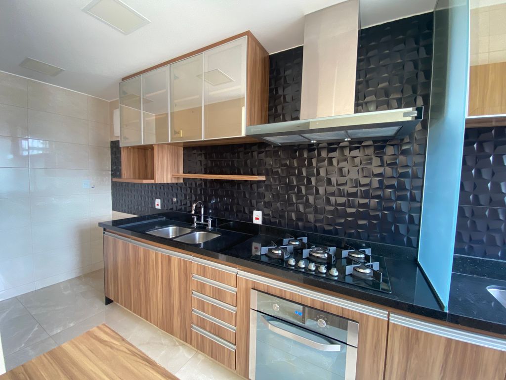 Imagens do imóveis Apartamento de Dois Quartos Reformado + Vaga com Inquilino mensal de 4.000+ Cond