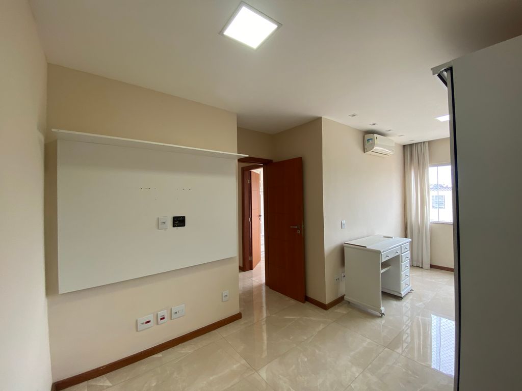 Imagens do imóveis Apartamento de Dois Quartos Reformado + Vaga com Inquilino mensal de 4.000+ Cond