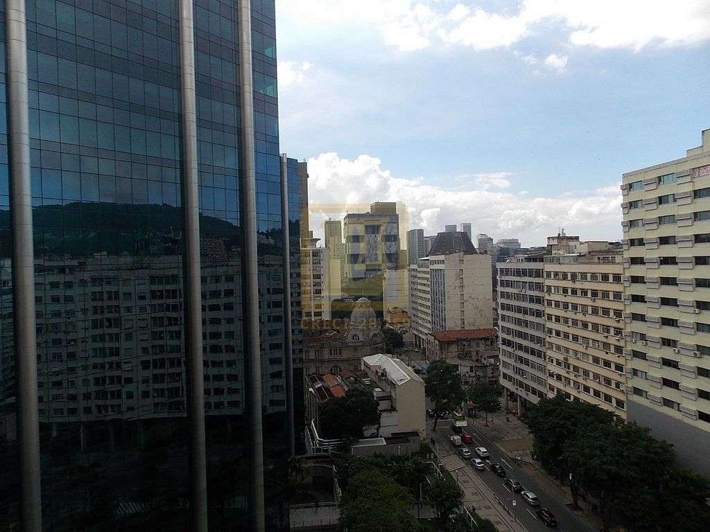 Imagens do imóveis Dois dormitórios em centro do Rio de Janeiro
